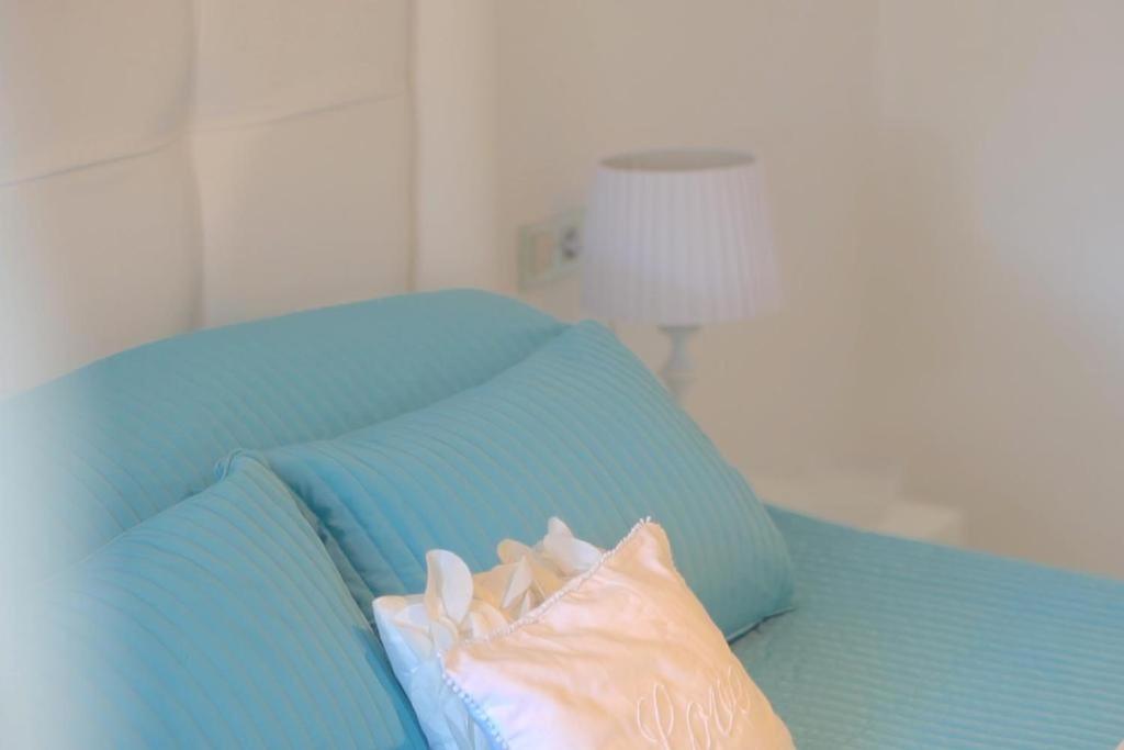 MARBELLA APARTMENT I Beachside and Extra Spacious, next to Marriott Playa Andaluza, Private HEATED Jacuzzi, 6 Swimming Pools, Gym, Padel & Tennis - 2