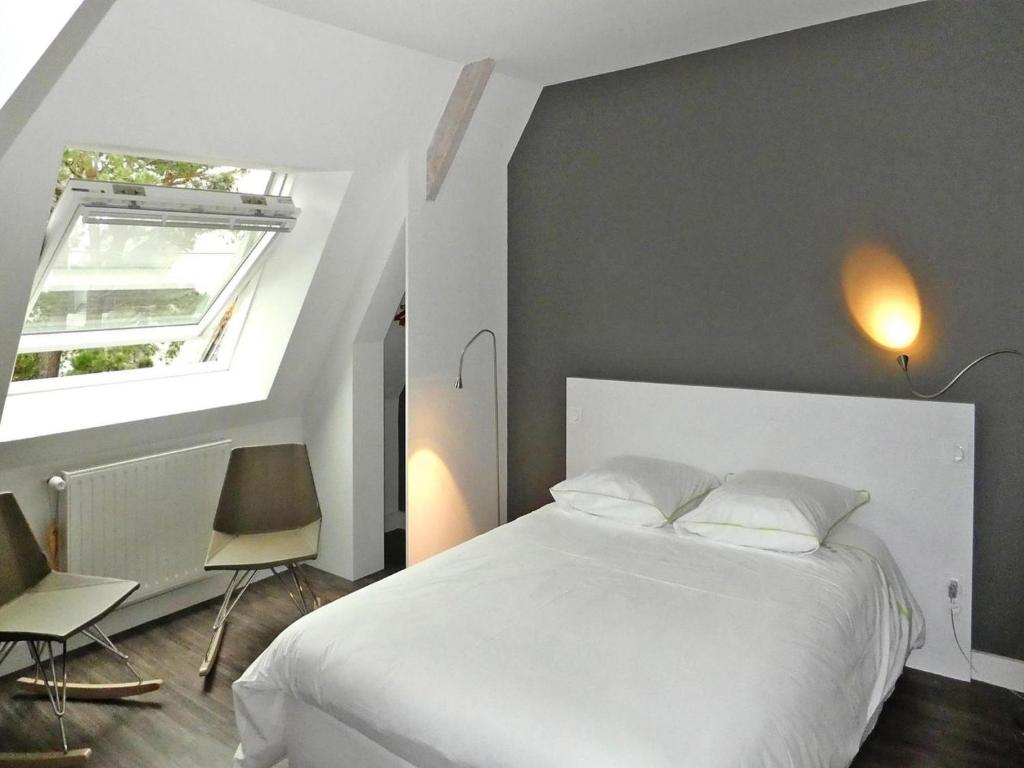 Holiday Home in Carnac near Sandy Beach - 4