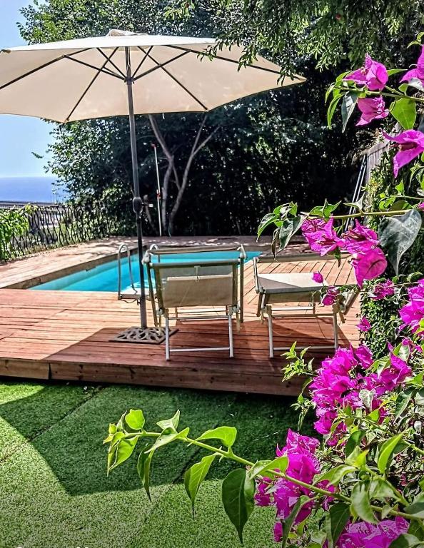 Flat with panoramic terrace and private pool mt5x3, Taormina