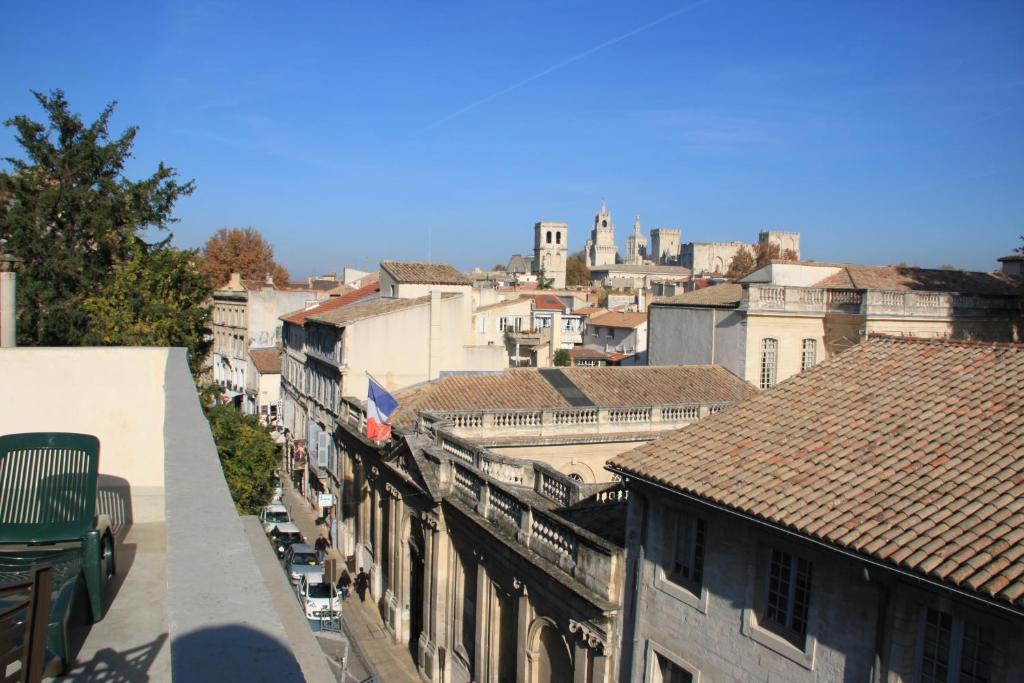 A la terrasse d'Avignon - 3