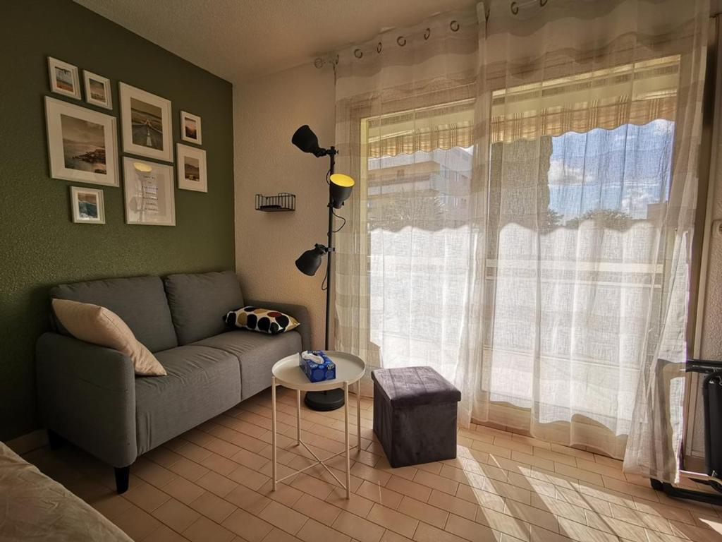 Studio pratique 4 pers., bord de mer au Lavandou, avec parking et climatisation - FR-1-803-89 - 2