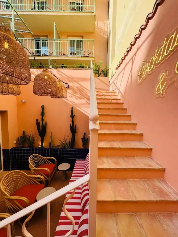 Hôtel Gabriel, Hotel in Menton
