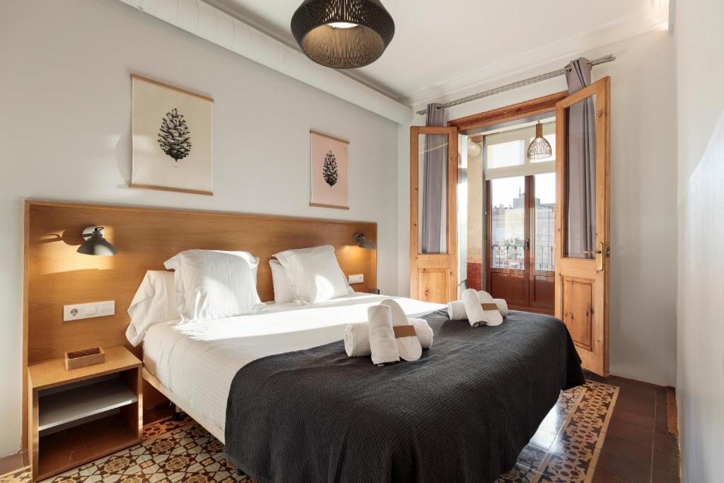 Central Apartments Barcelona - 4