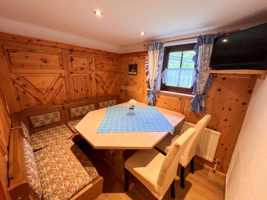 Chalet Hannelore-3 by Interhome - 3