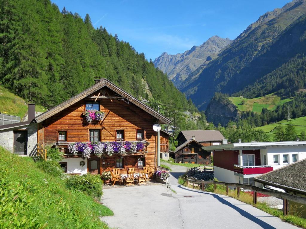 Chalet Hannelore-3 by Interhome, Sölden