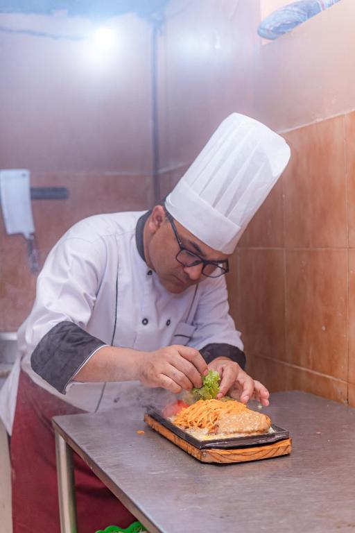 طعام و مشروبات