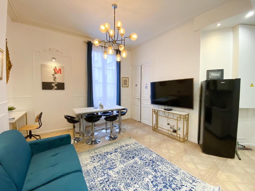 Urban Flat 72 - Pretty 3 Bedroom Flat - Triangle d Or - 2