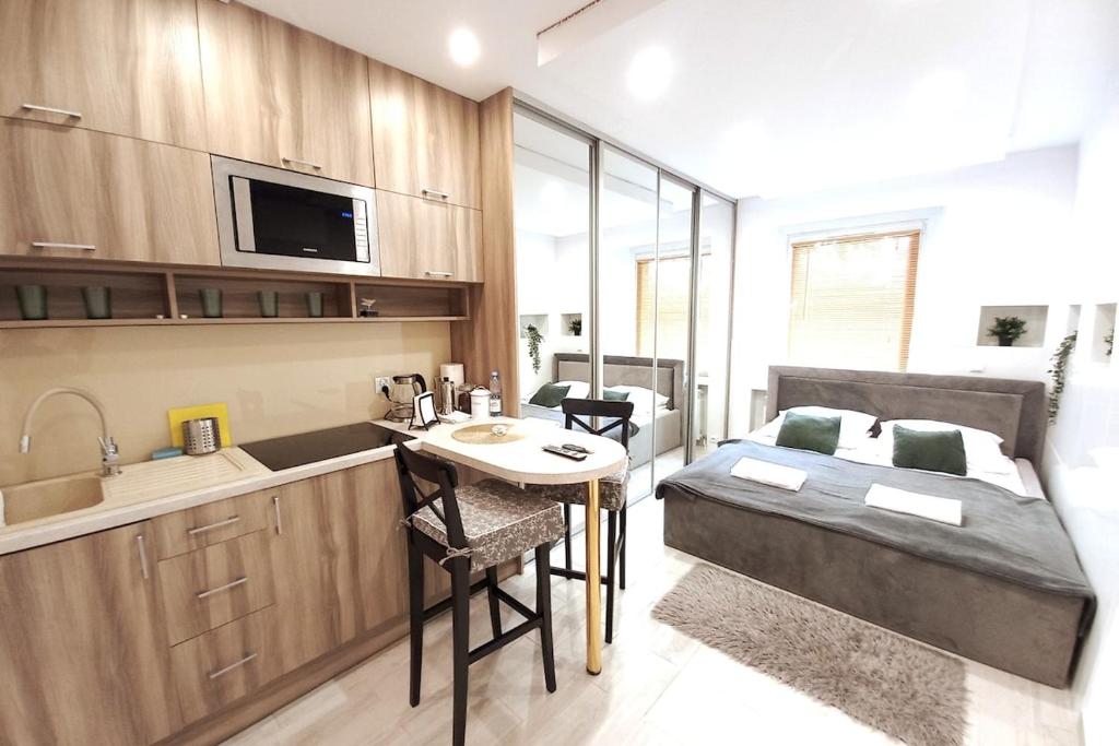 Old Town Apt - Rzeszowska R6, Krakov