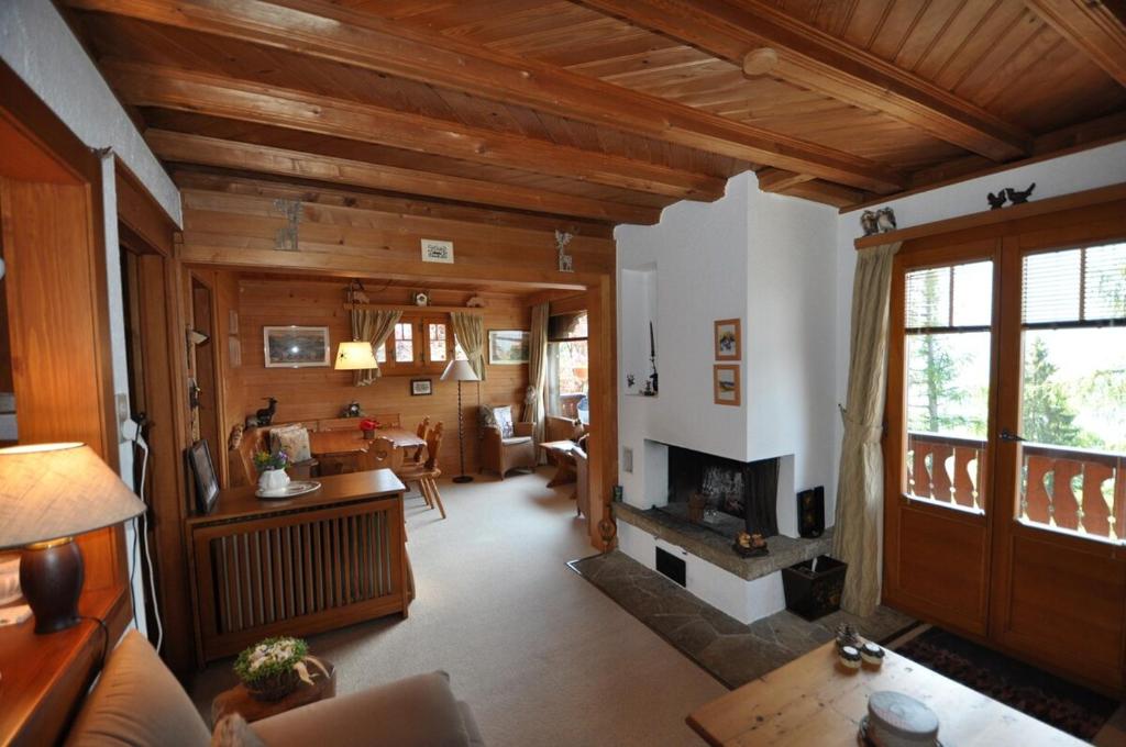 Chalet Tendre est la Nuit à Gryon - 6 personnes, belle vue, tout confort - 5