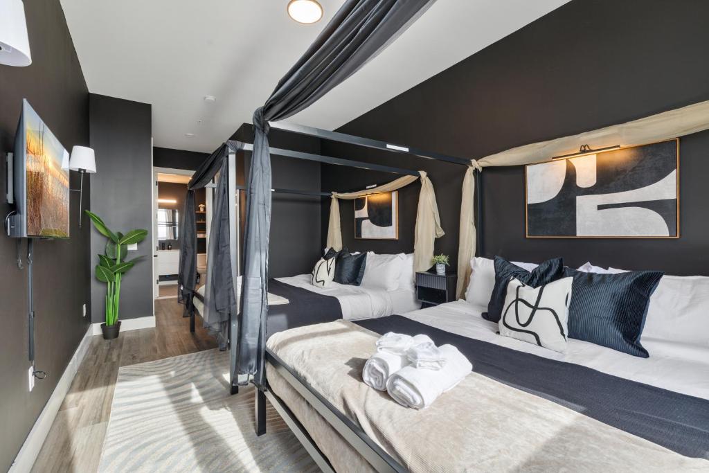 2BR 2BA, King bd, Gym, Free Parking, 8min to Train, East Orange