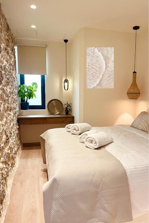 THE LAGOON - Coastal Living - Beachfront Luxury Stay - Adults only, Plakias