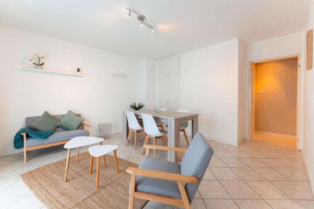 Chez Margaux - Parking - 2
