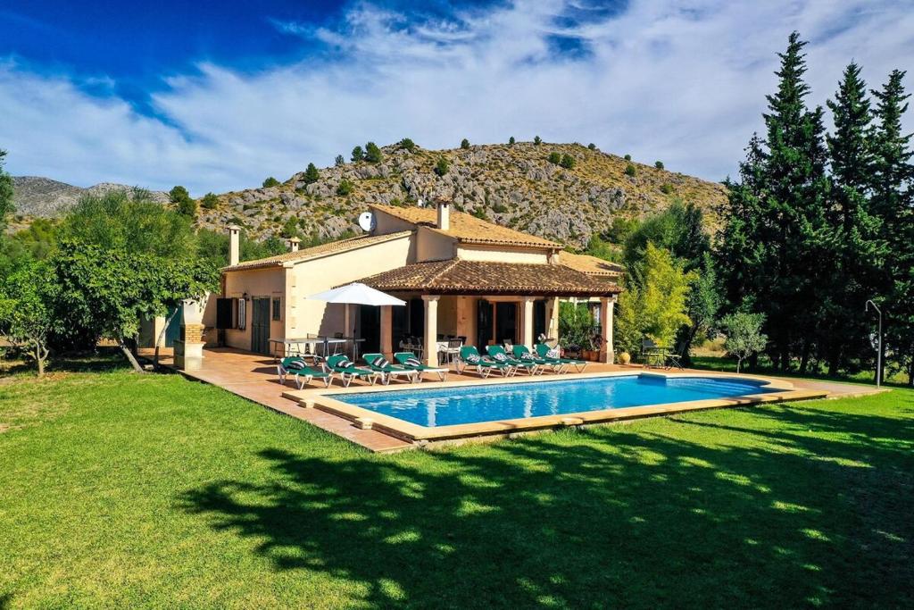 Beautiful villa for 8 people close to Pollensa by Renthousing - 3