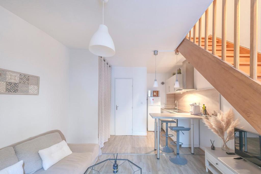 Duplex hyper center dijon, Dijon