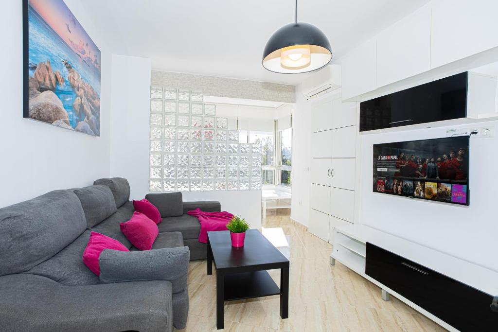 Studio 7 min from the airport - 4