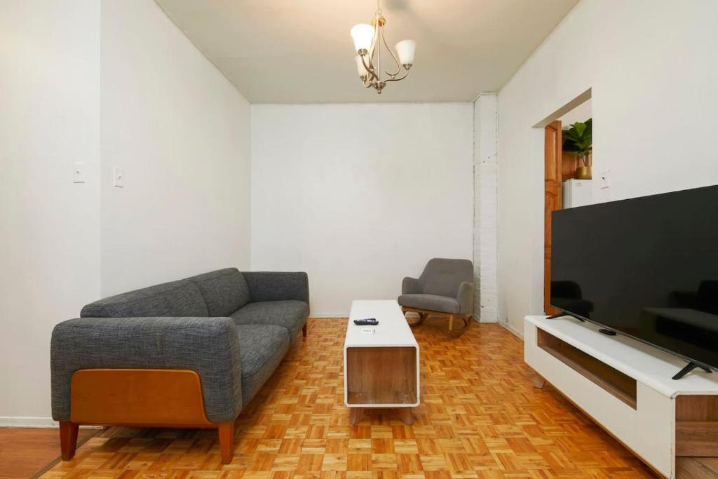 Beautiful apartment in Downtown, Montreal