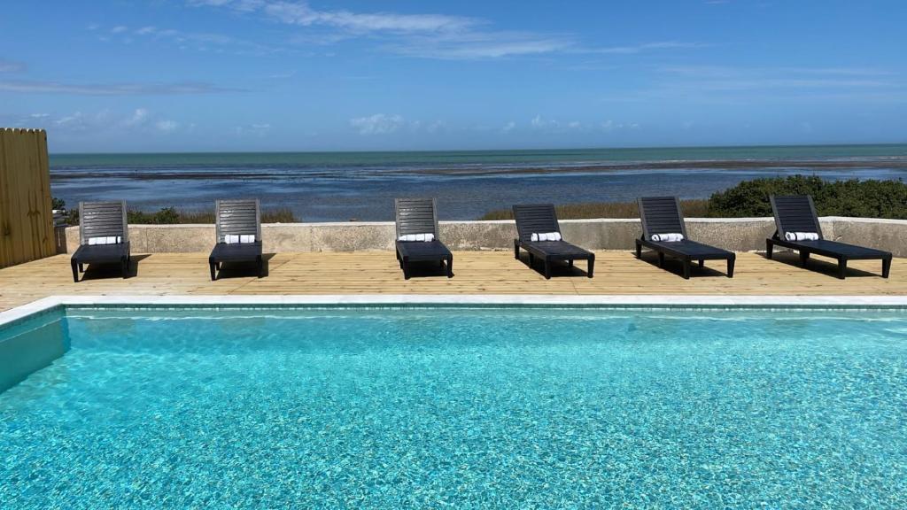 4000SF Waterfront Home, With Pool, Sleeps 20, Port Isabel