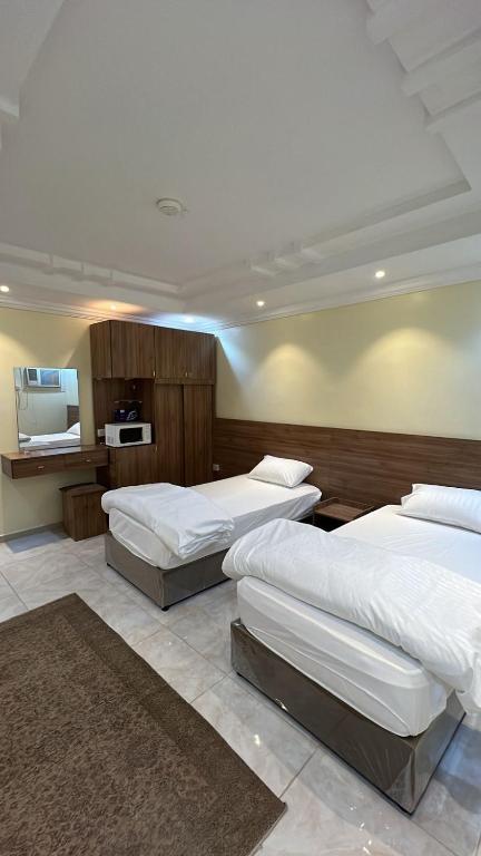 الشقق الفاخرة طريق المطار, Medína