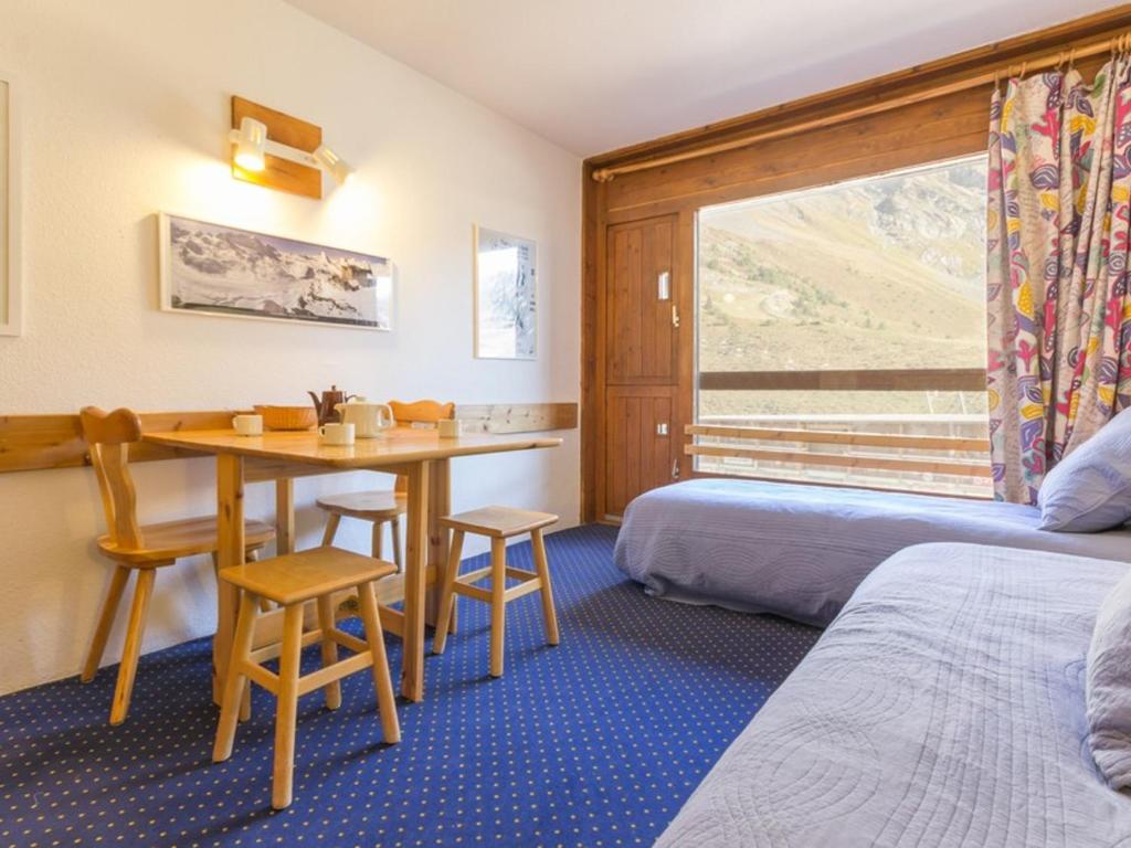 Studio lumineux · Ski aux pieds · Balcon sud · 4 couchages - 3