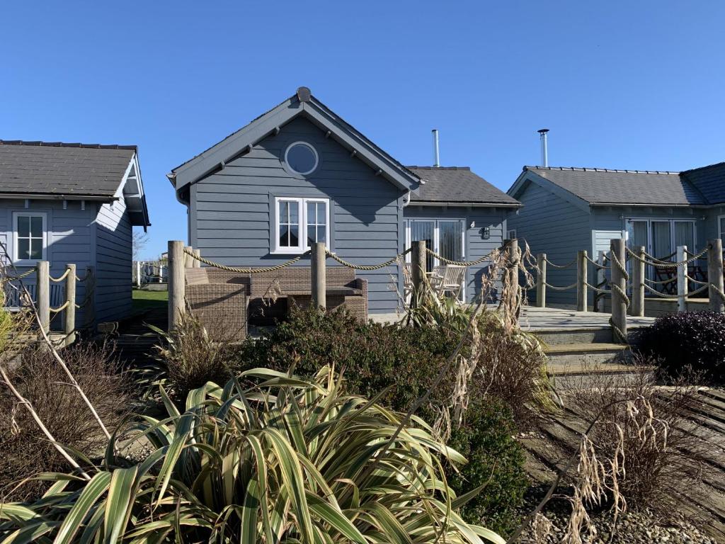 Seashell Cove at The Bay Filey, sleeps 4-6, 2 dogs welcome for free, Filey