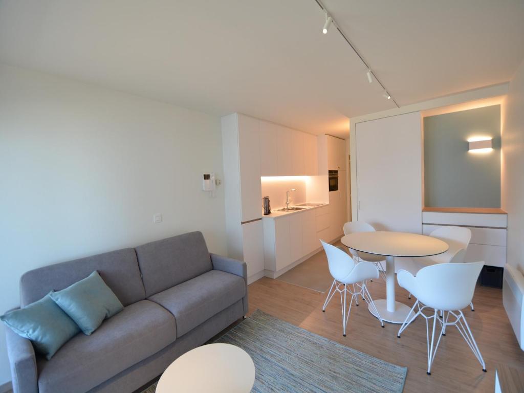 Coastal Retreat with Terrace, Oostduinkerke