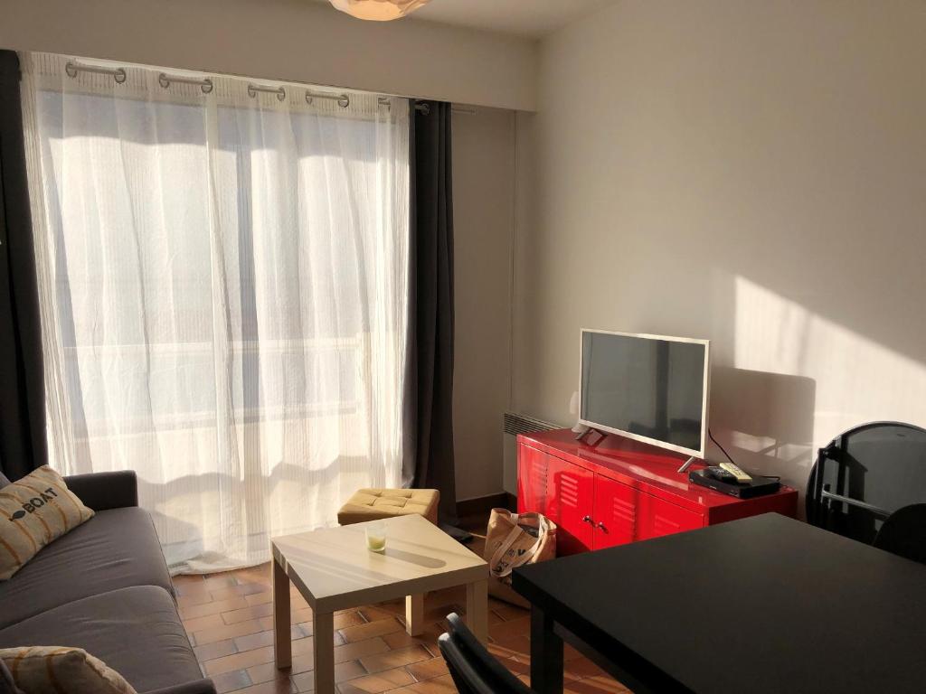 Location Vacances : Appartement 1 Chambre pour 2, proche plage à Saint Jean de Monts - FR-1-323-106 - 2