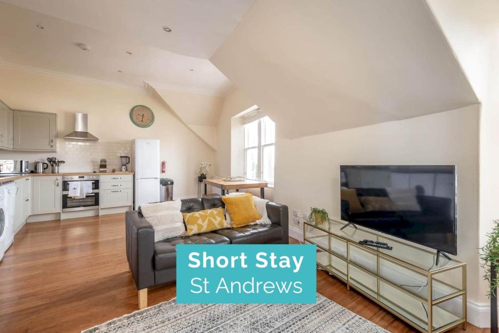 Skye Sands - Alexandra Loft, St Andrews