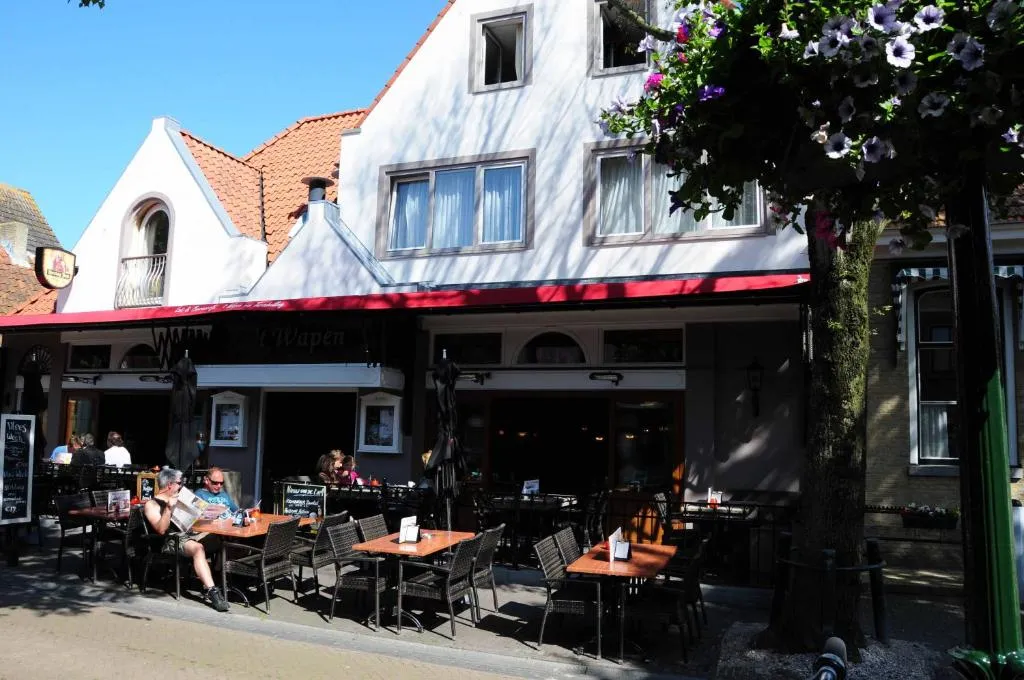 `t Wapen van Terschelling, hotel in Midsland