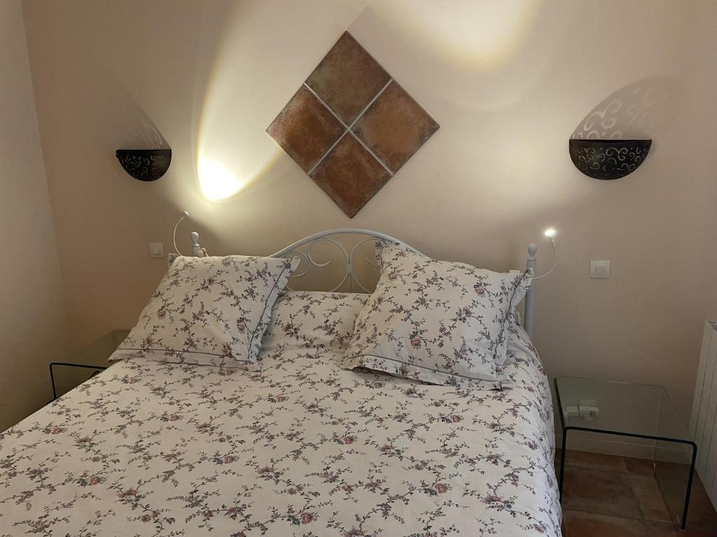 2-room apartment with a magnificent view of the sea, in carqueiranne in the var, 12km from the isles de porquerolles boarding port – 2/4 people - 3