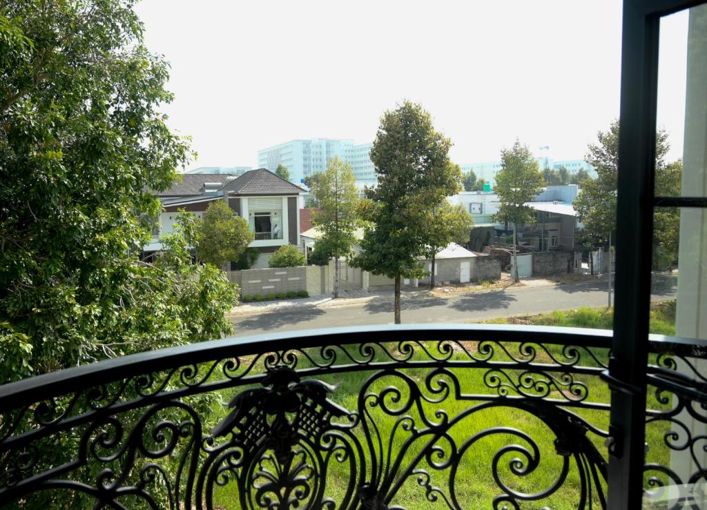 Khách Sạn Nhật Tân 2