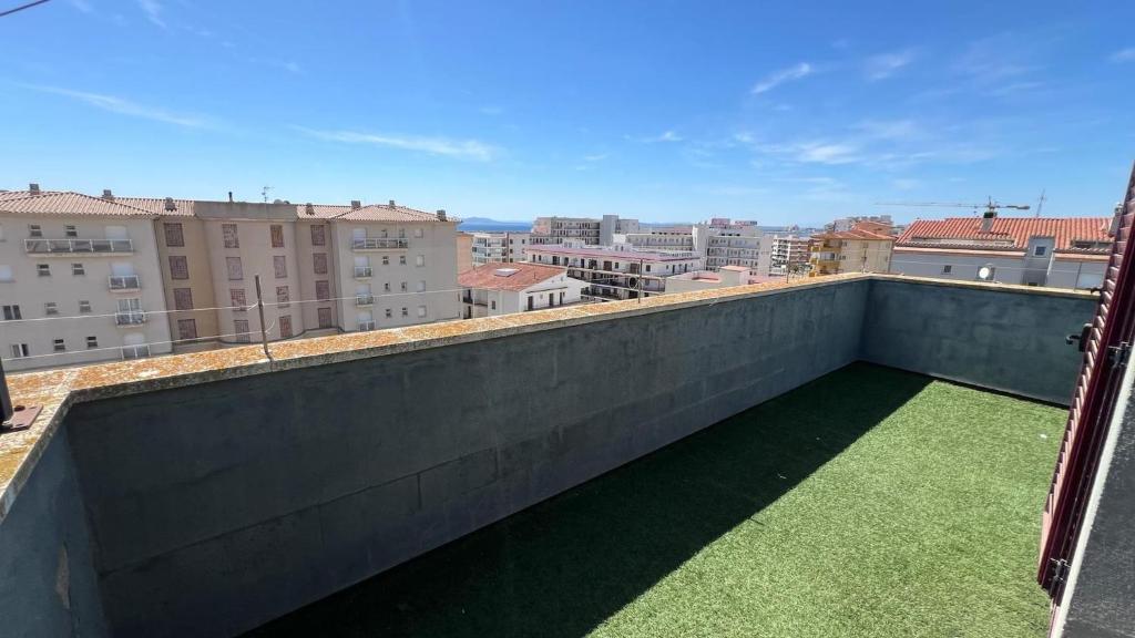 Bonito dúplex con vista mar y aparcamiento AV-02 - 4