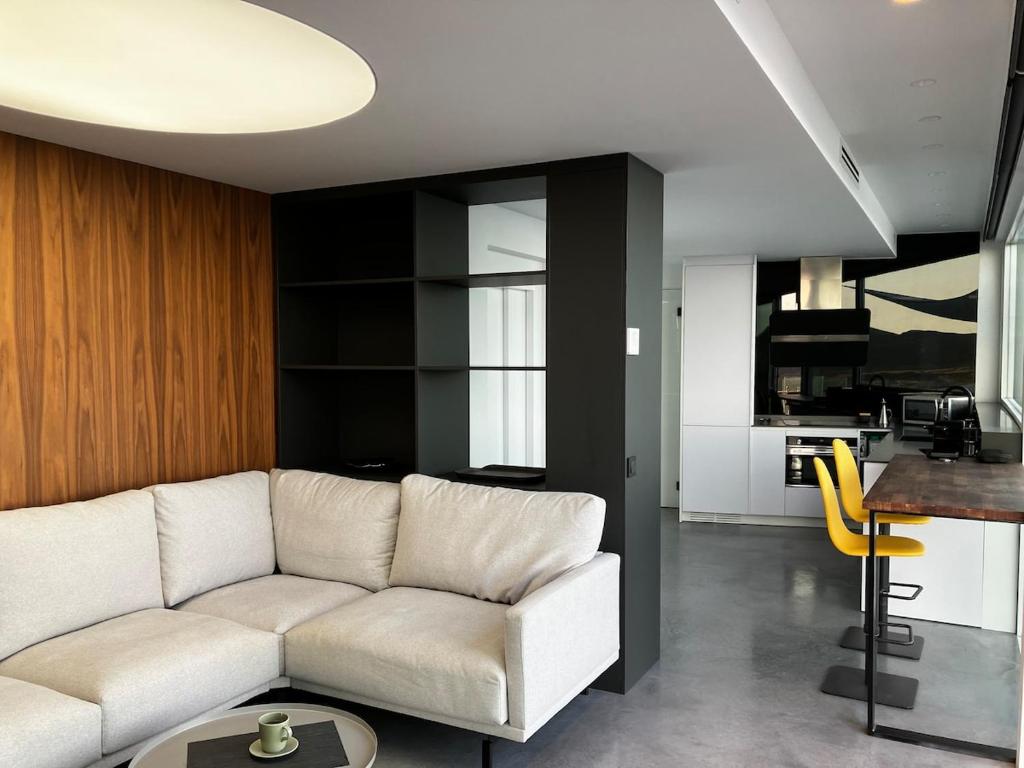 Los Genoveses Penthouse - 2