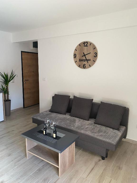 Evergreen, Divčibare