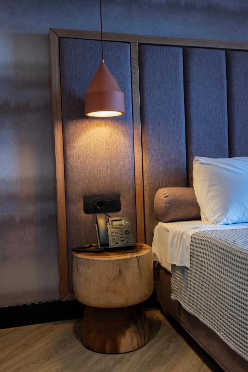 Hotel Coral — Hotel rooms in Roda, Ionian Islands