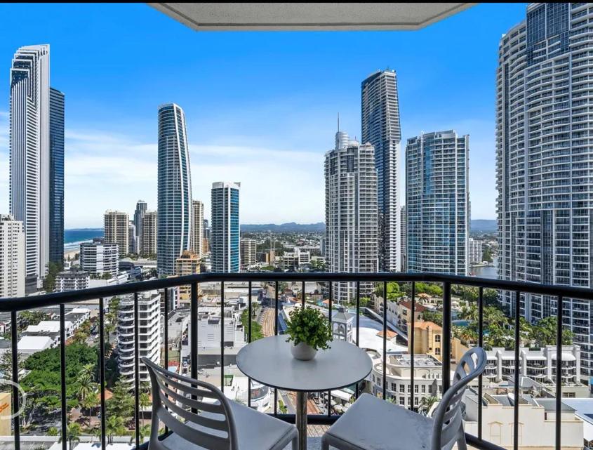 Mantra on View Lvl 20, Gold Coast