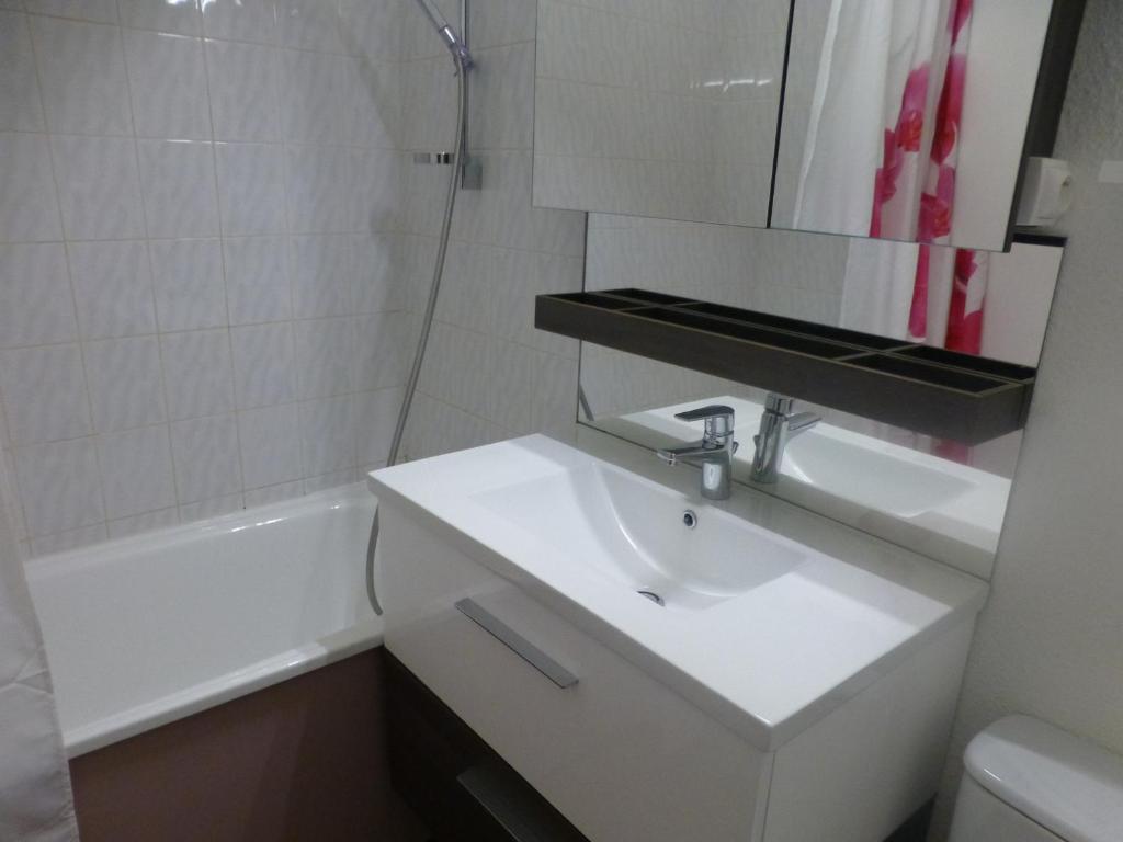 Studio 2* avec Wifi au centre de Brides-les-Bains - 3