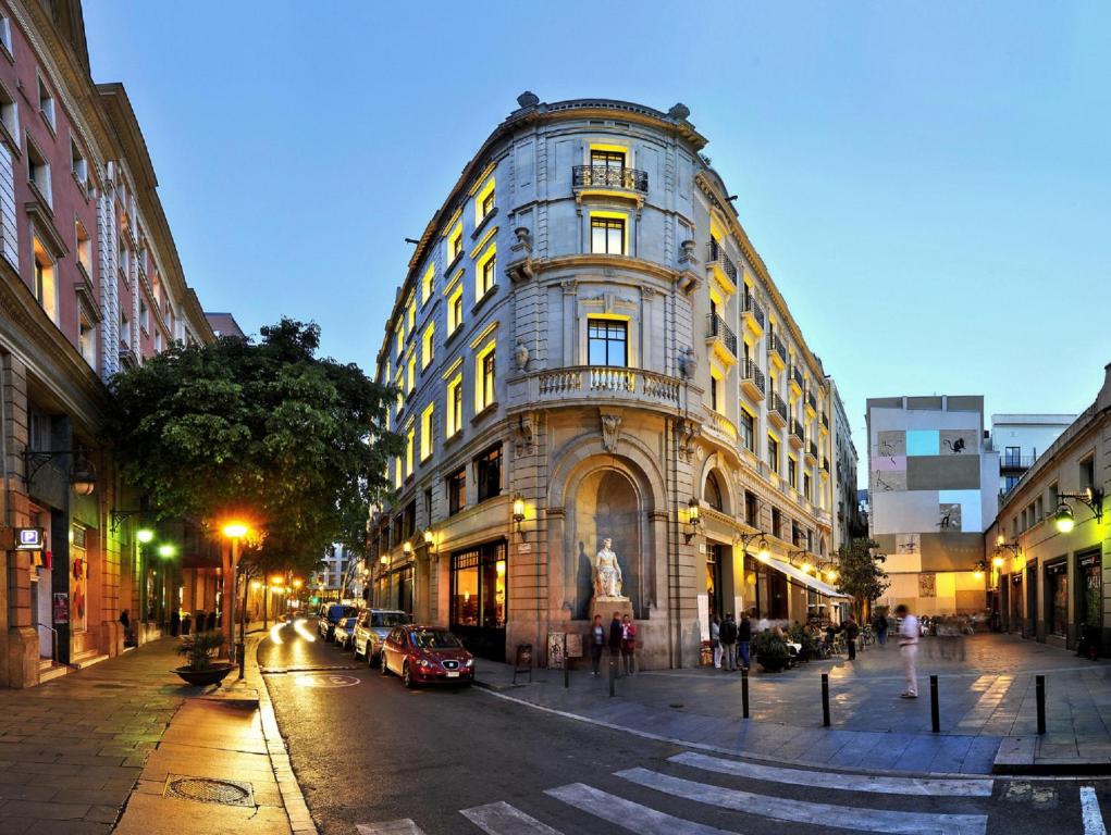 Entrance, Hotel 1898 in Barcelona