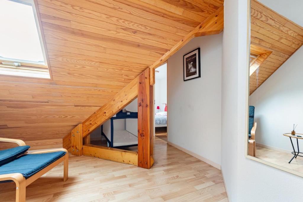 Appartement duplex classé 4 étoiles plein centre village - 5
