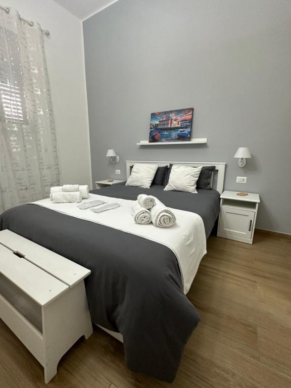 Apulia White House 59, Bari