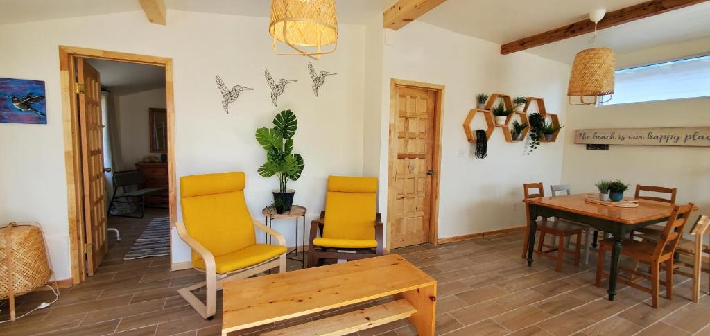 CASA COLIBRI - BEACH LIVING AT ITS BEST - 1