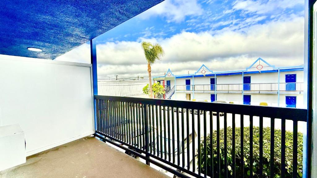 Days Inn by Wyndham Los Angeles LAX/VeniceBch/Marina DelRay