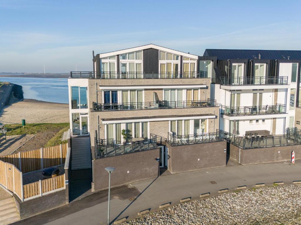 Penthouse in Sint-Annaland by the Beach, Sint Annaland