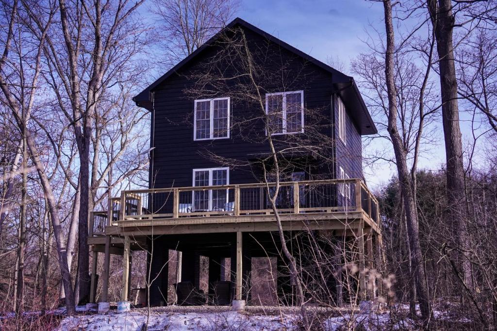 Treehouse Acres, Elkhart