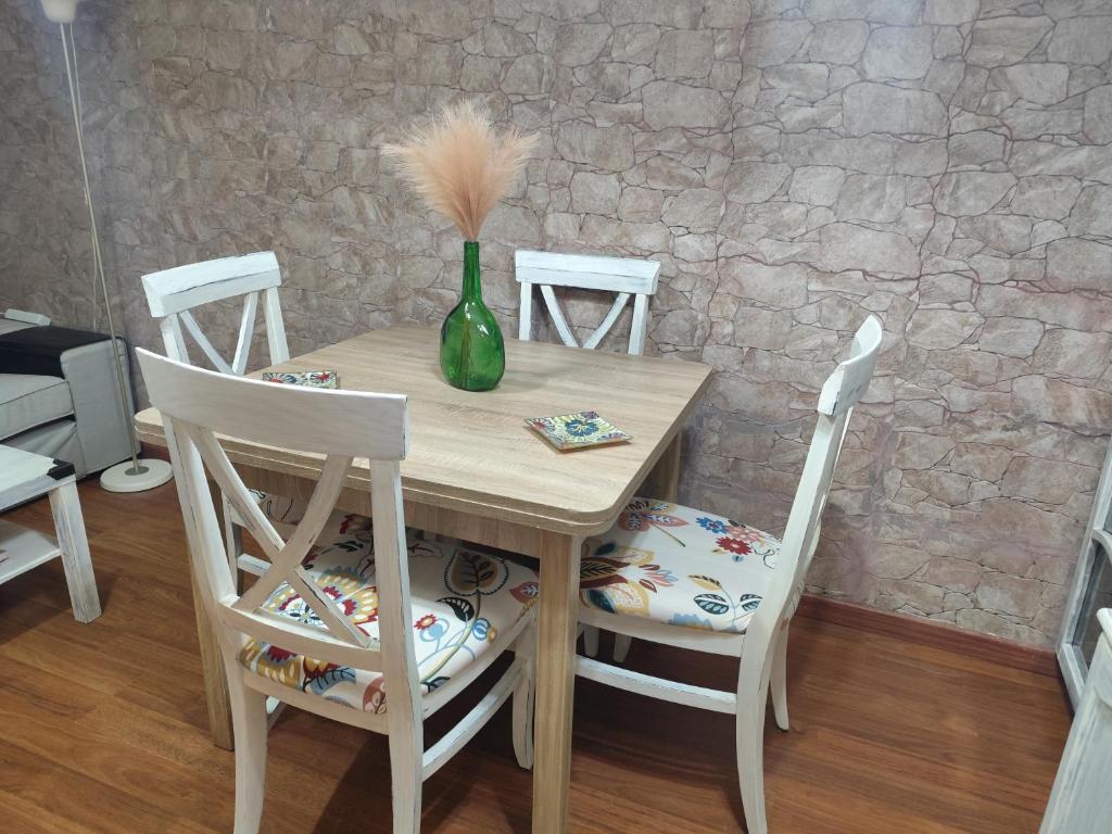 Apartamento Entre el Falla y la Caleta - 3