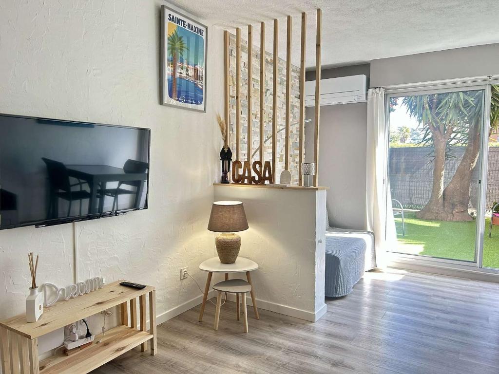 Studio cabine rénové avec parking à Sainte-Maxime - FR-1-226-557 - 5