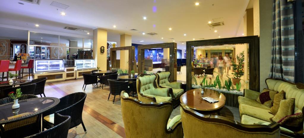 Cenger Beach Resort Spa - All Inclusive — Manavgat