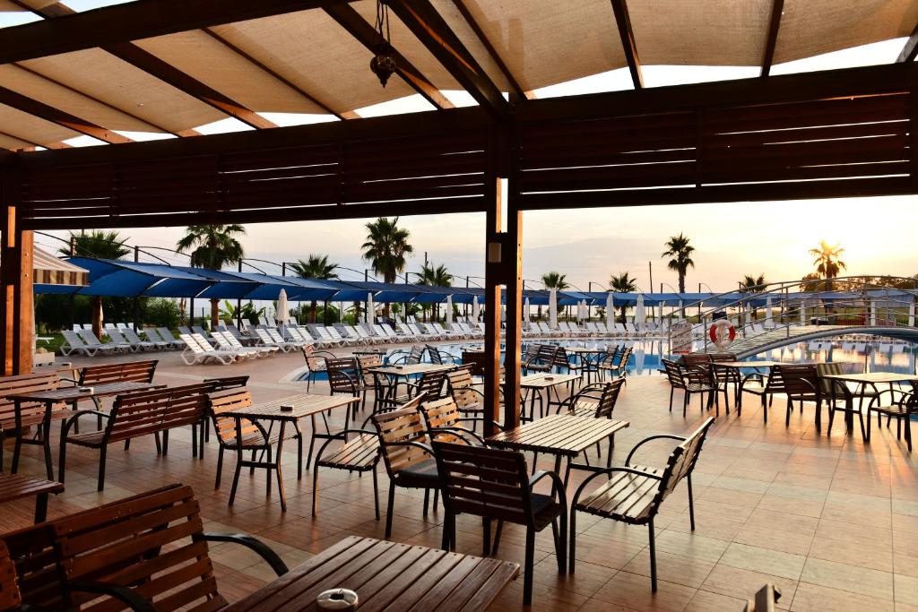 Cenger Beach Resort Spa - All Inclusive — Manavgat