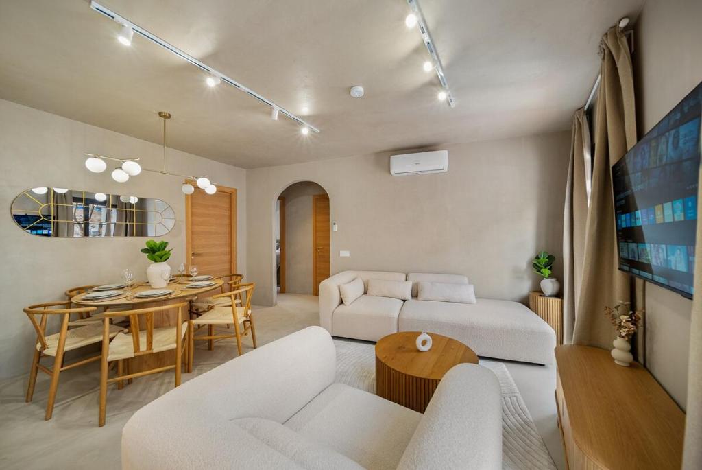 3 bedroom apartment in Old Town - 2