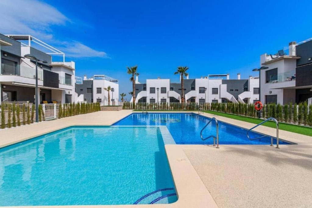 Pilar de la Horadada Casa Isabella 3 kamer app 2 badkamers 2 zwembaden dichtbij strand - 1