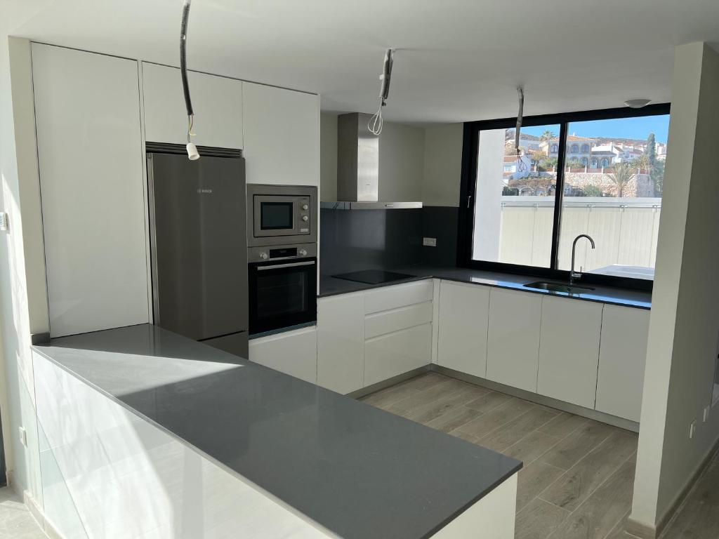 Fuengirola house close to beach with shared pool - 2